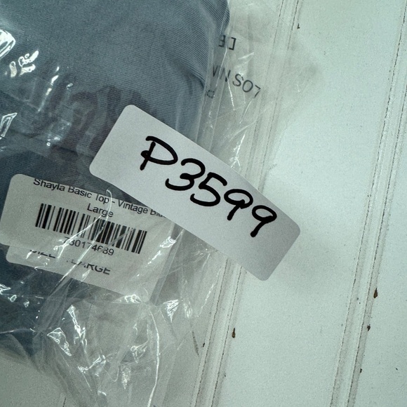 NEW Be Cool Long Sleeve Top Large - Picture 7 of 7